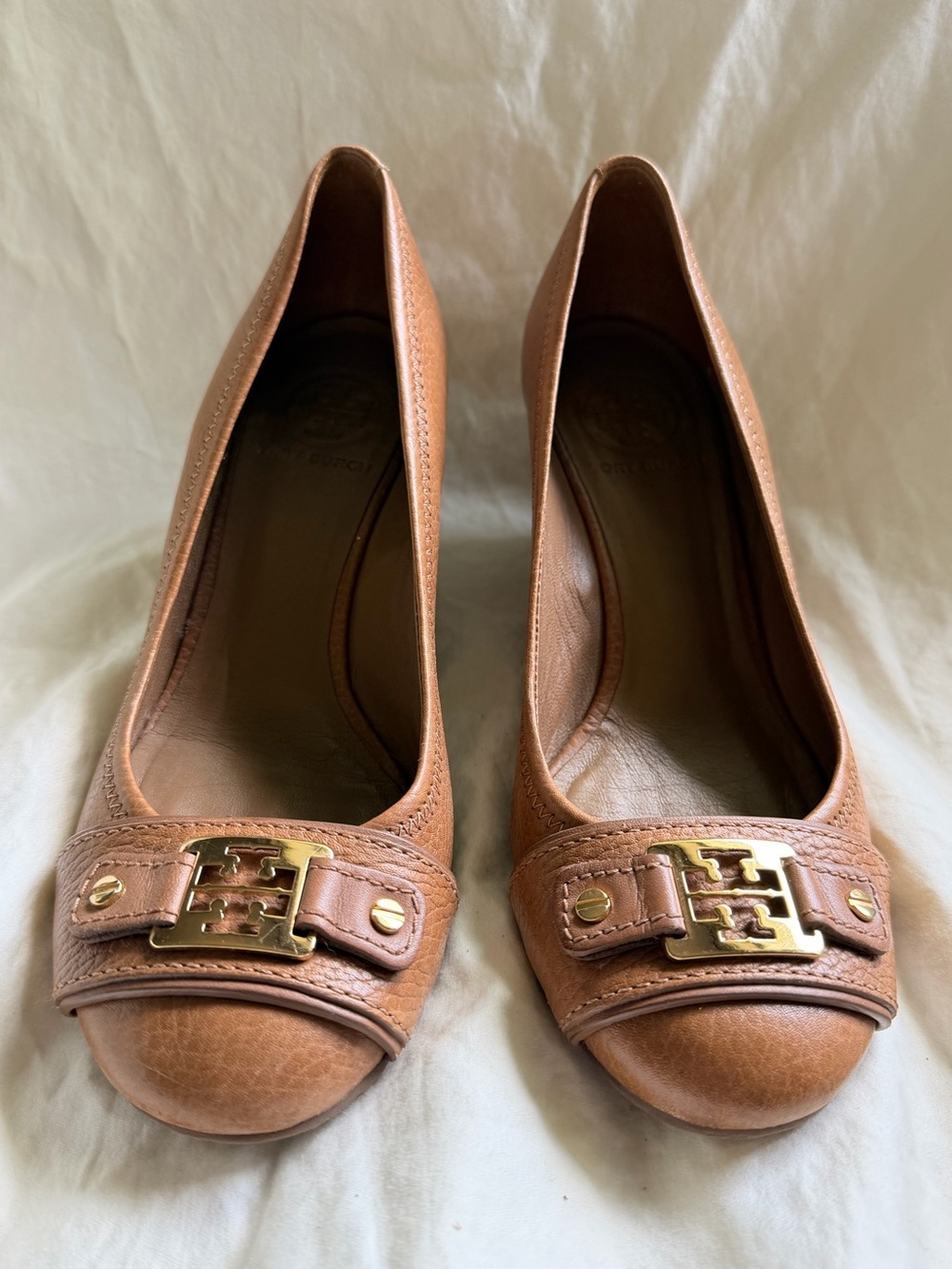 Tory Burch Tan Leather Peep-Toe Heels with Gold Logo Hardware